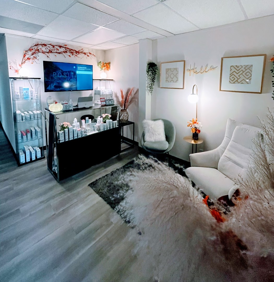 Skin & Tonic Beauty Bar