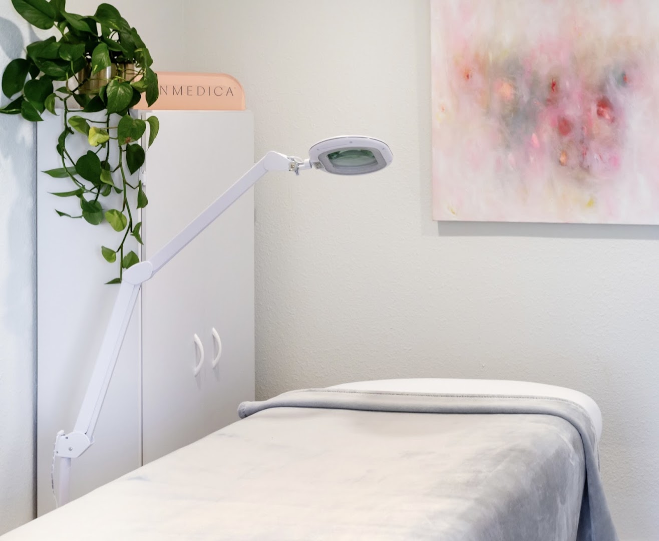Eleven11 Laser + Skincare