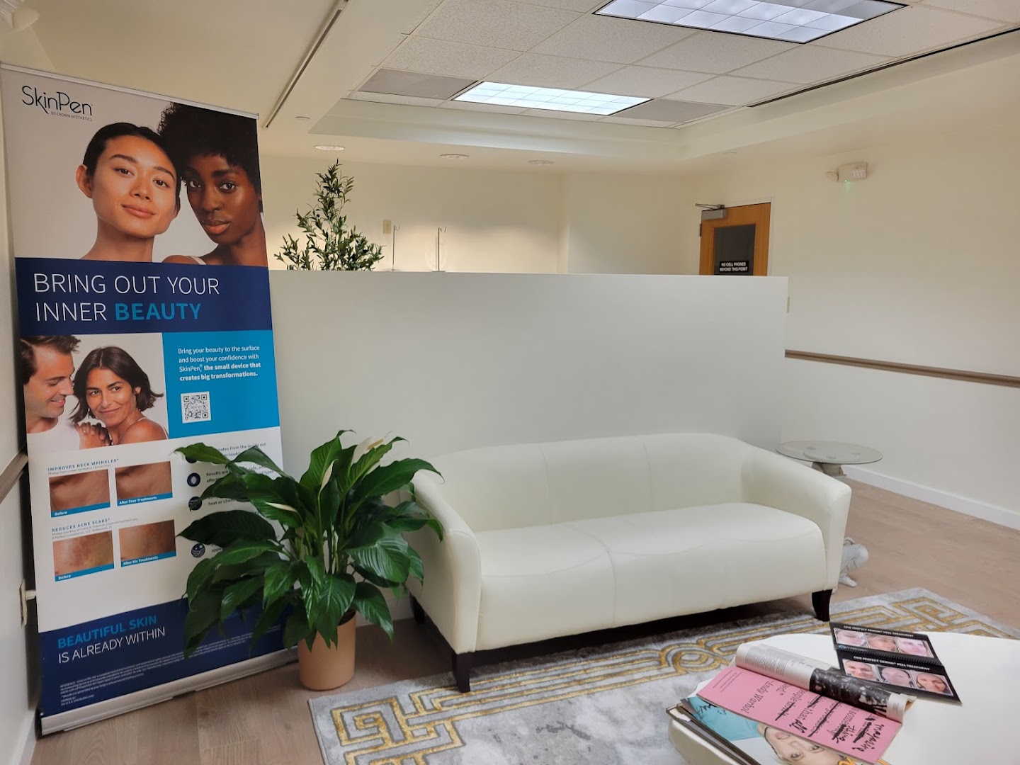 Stardom Touches Body II, Lymphatic Massage and Facials