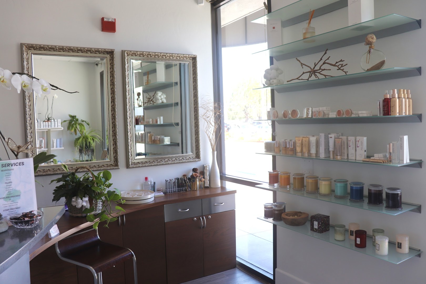Neu Look Med Spa & Skin Center
